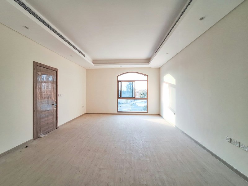 Brand New Villa with Swimming Pool – Slide 10