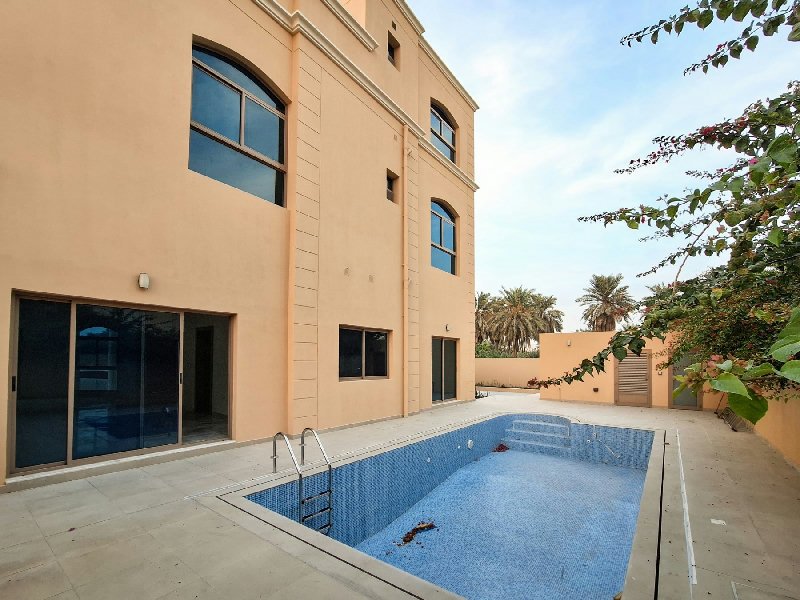 Brand New Villa with Swimming Pool – Slide 16