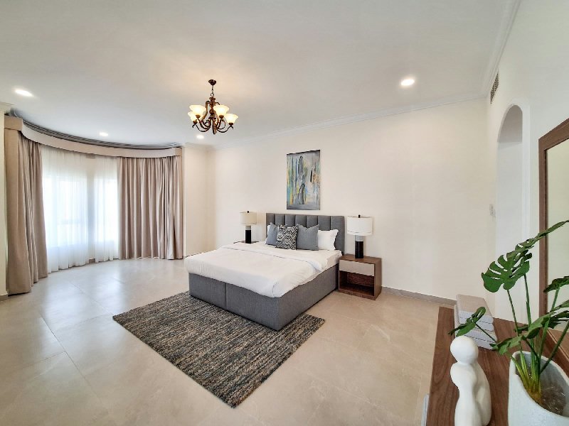 Newly Renovated | Fully Furnished | Modern – Slide 9