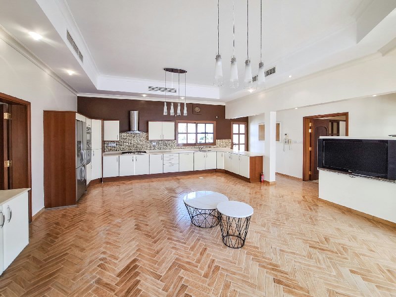 Magnificent Villa | Swimming Pool | Near BSB – Slide 7