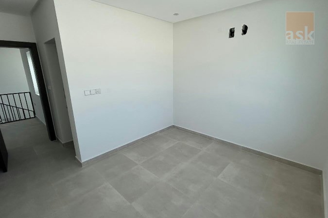 فيلا فاخرة للبيع في ديار المحرق – موقع راقٍ وحياة عصرية – Slide 7