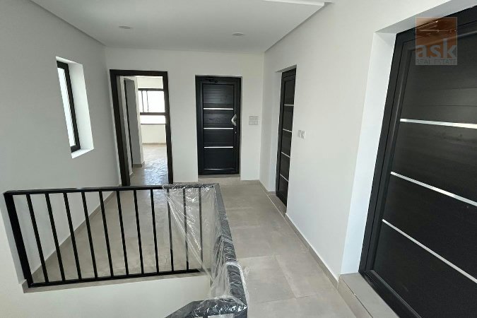 فيلا فاخرة للبيع في ديار المحرق – موقع راقٍ وحياة عصرية – Slide 8