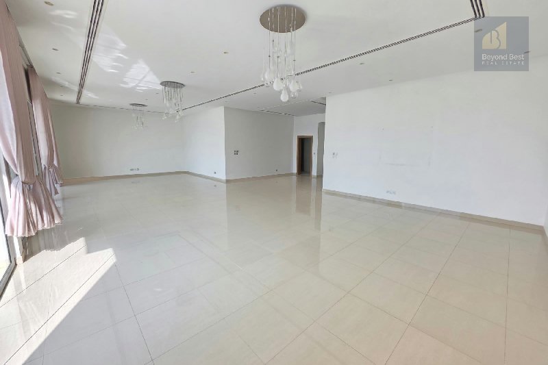 Exclusive Oceanfront Villa: Luxury Redefined – Slide 9