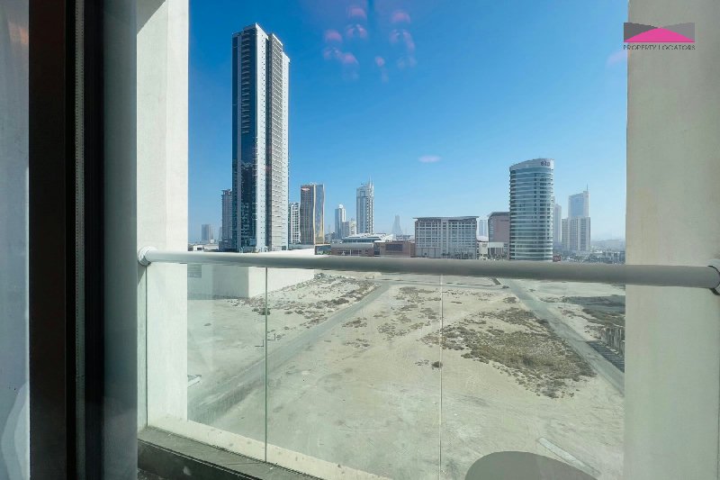 NEAR CAUSEWAY | BALCONY | GOOD INVESTMENT – Slide 3