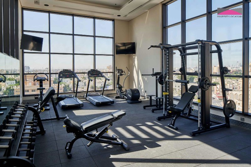 MODERN | PRIME LOCATION | GYM AND POOL – Slide 8