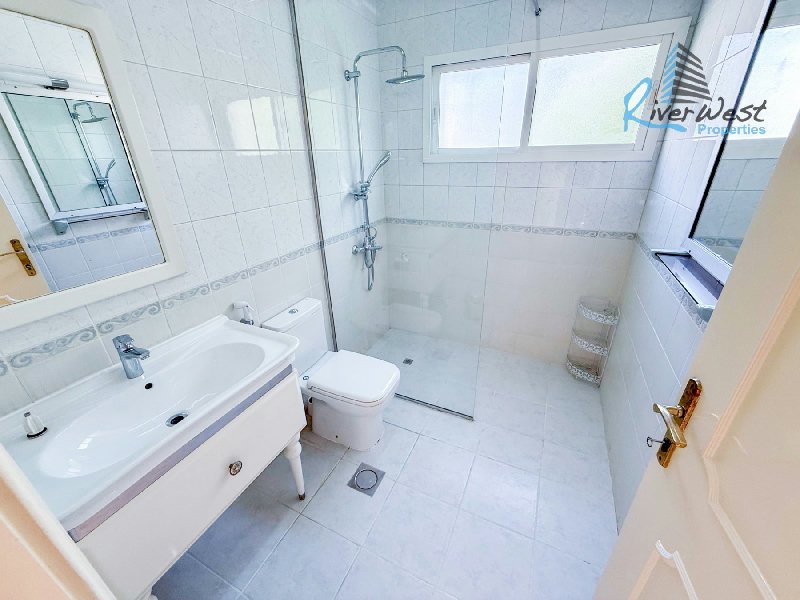 BEST DEAL | Generous Layout | Excellent Value – Slide 12