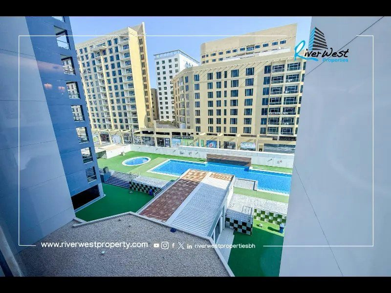 Freehold 1-Bedroom Apartment with Balcony in Amwaj Islands - Main view