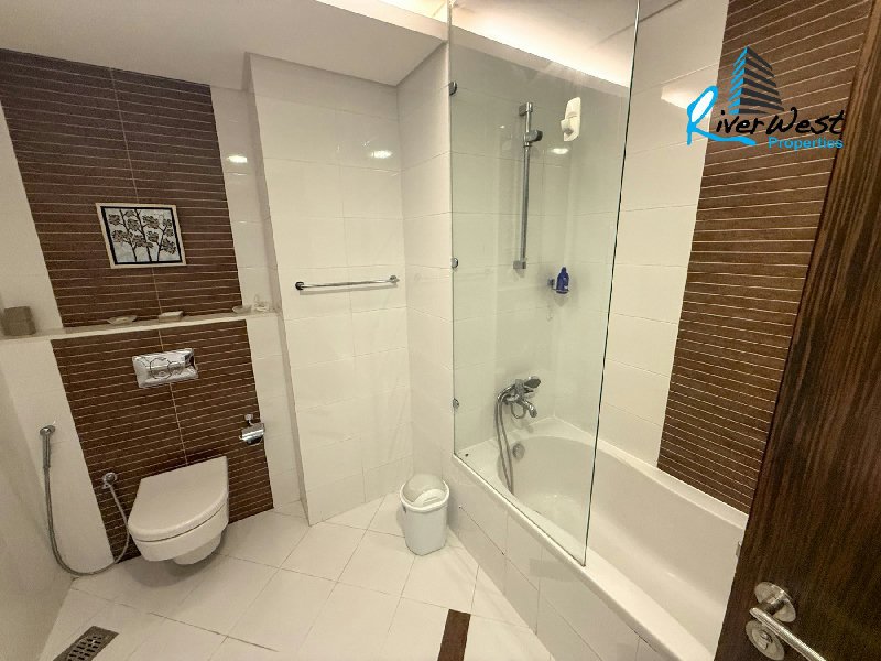 Large 1 Bedroom City View Apartment for Sale – Slide 6