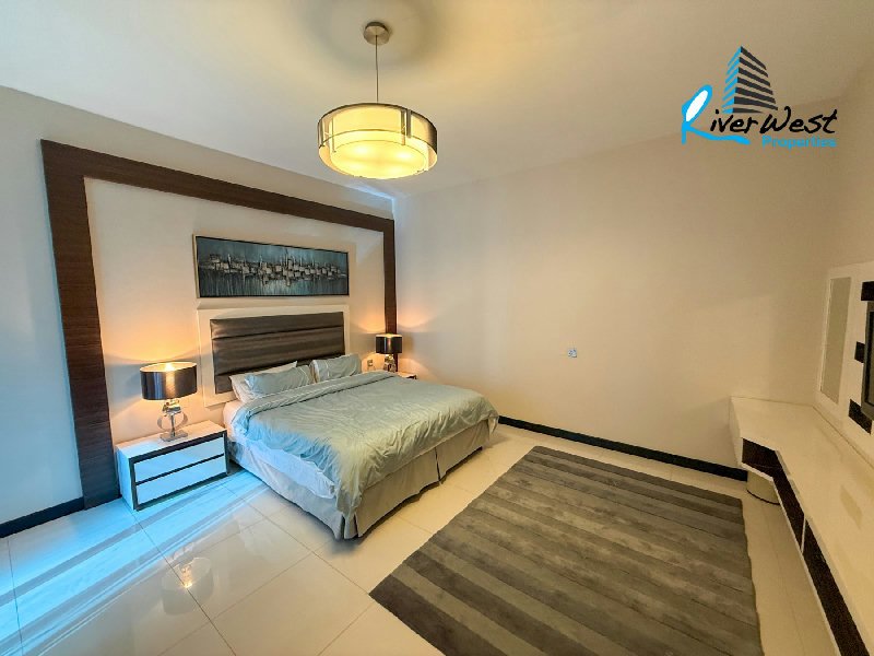 Large 1 Bedroom City View Apartment for Sale - View 3