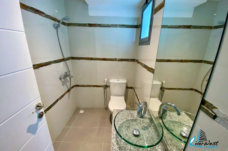 Exclusive Deal | Sea View | Excellent Condition – Slide 8