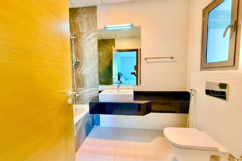 Freehold I New I Ready To Move I Spacious – Slide 26