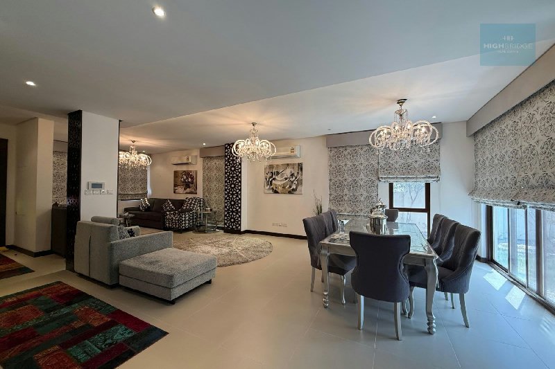 Ready To Move In I Elegant I Corner Side I Luxury โ Slide 4