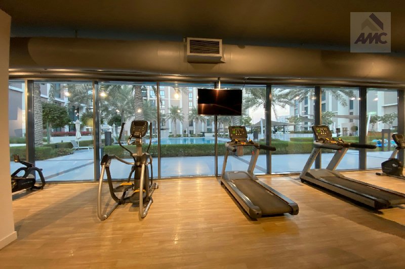 Brand New / Well Maintained /  – Slide 11