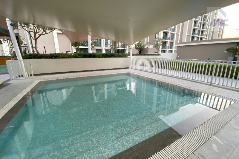 Brand New / Well Maintained /  – Slide 10