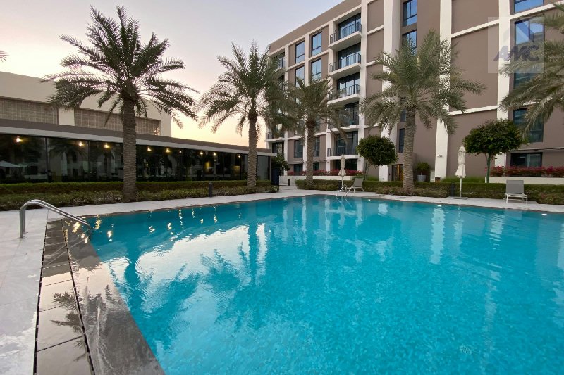 Brand New / Well Maintained /  – Slide 16