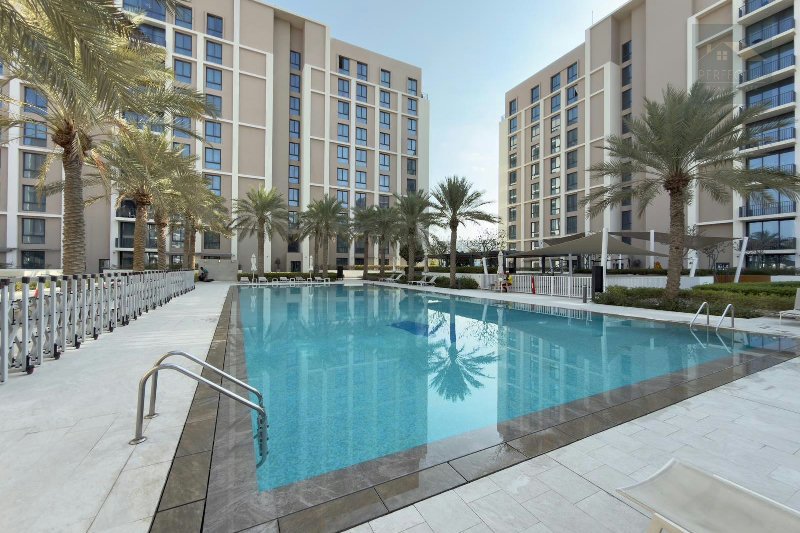 FREEHOLD | LUXURIOUS | BEACH ACCESS | CLOSE TO MALL – Slide 11