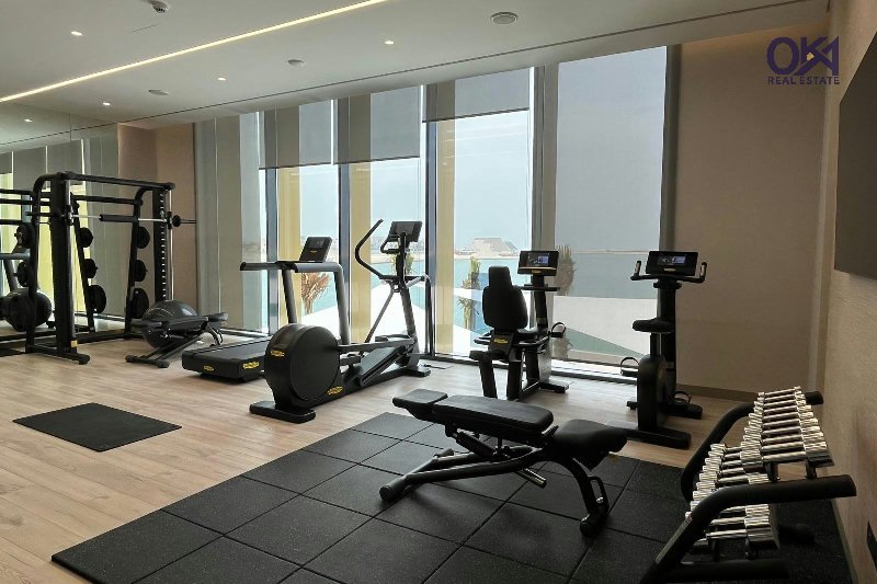 Luxury Waterfront Villa  – Slide 10