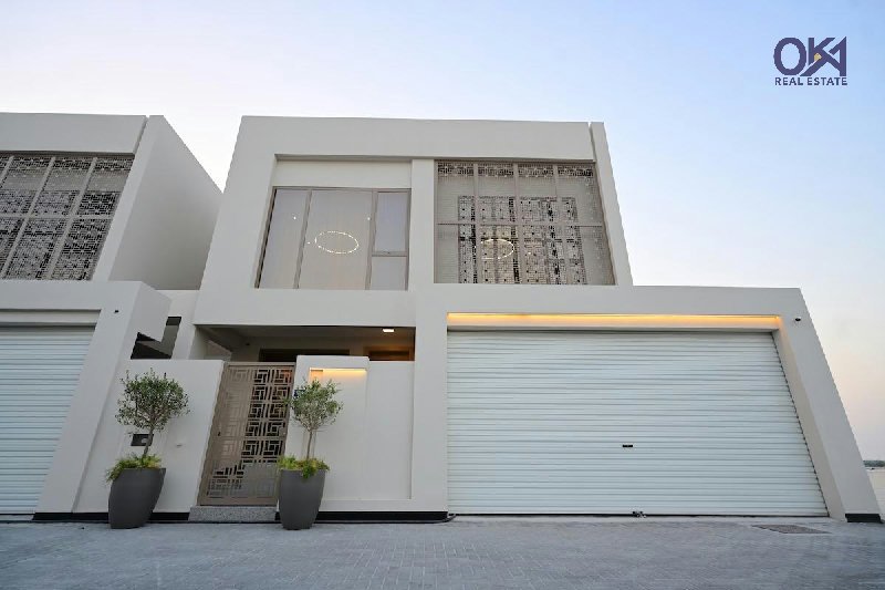 BRAND NEW / HIGH QUALITY FINISH  - Main view