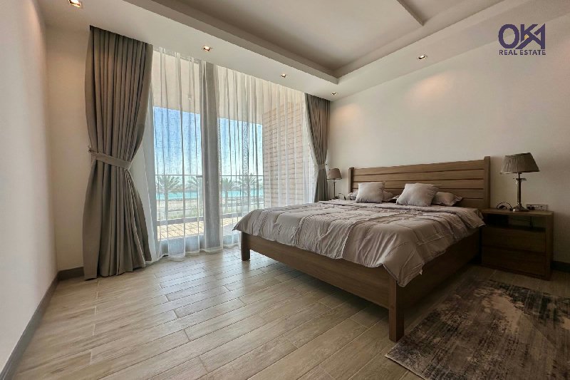 SEA VIEW / BEST AMENITIES  – Slide 7