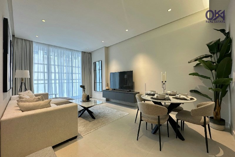 FREE HILD / BRAND NEW / PRIME LOCATION  – Slide 3