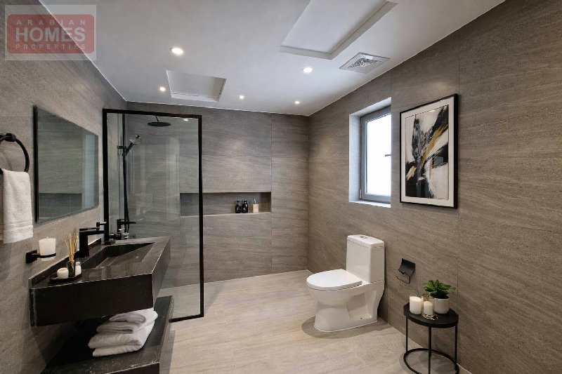 BEST PRICED  ● LUXURY ● BEACH FRONT ● RENOVATED UNIT – Slide 6